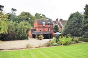 Frensham house for sale Trueman and Grundy