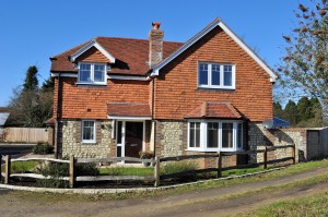 Elstead detached house sold property farnham Trueman and Grundy