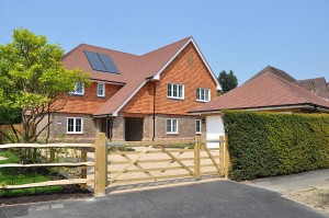 New Birnham Oak detached house Farnham sold by Trueman and Grundy estate agents in farnham